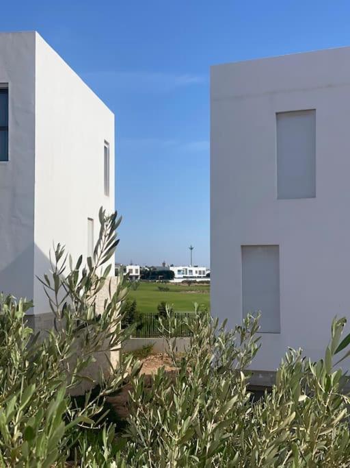 Luxurious Golf & Sea View Beach Apartment With Pool Access - Tamourrit, Taghazout Bay المظهر الخارجي الصورة